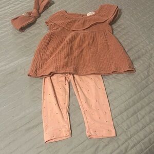 Two piece Kensie Baby outfit